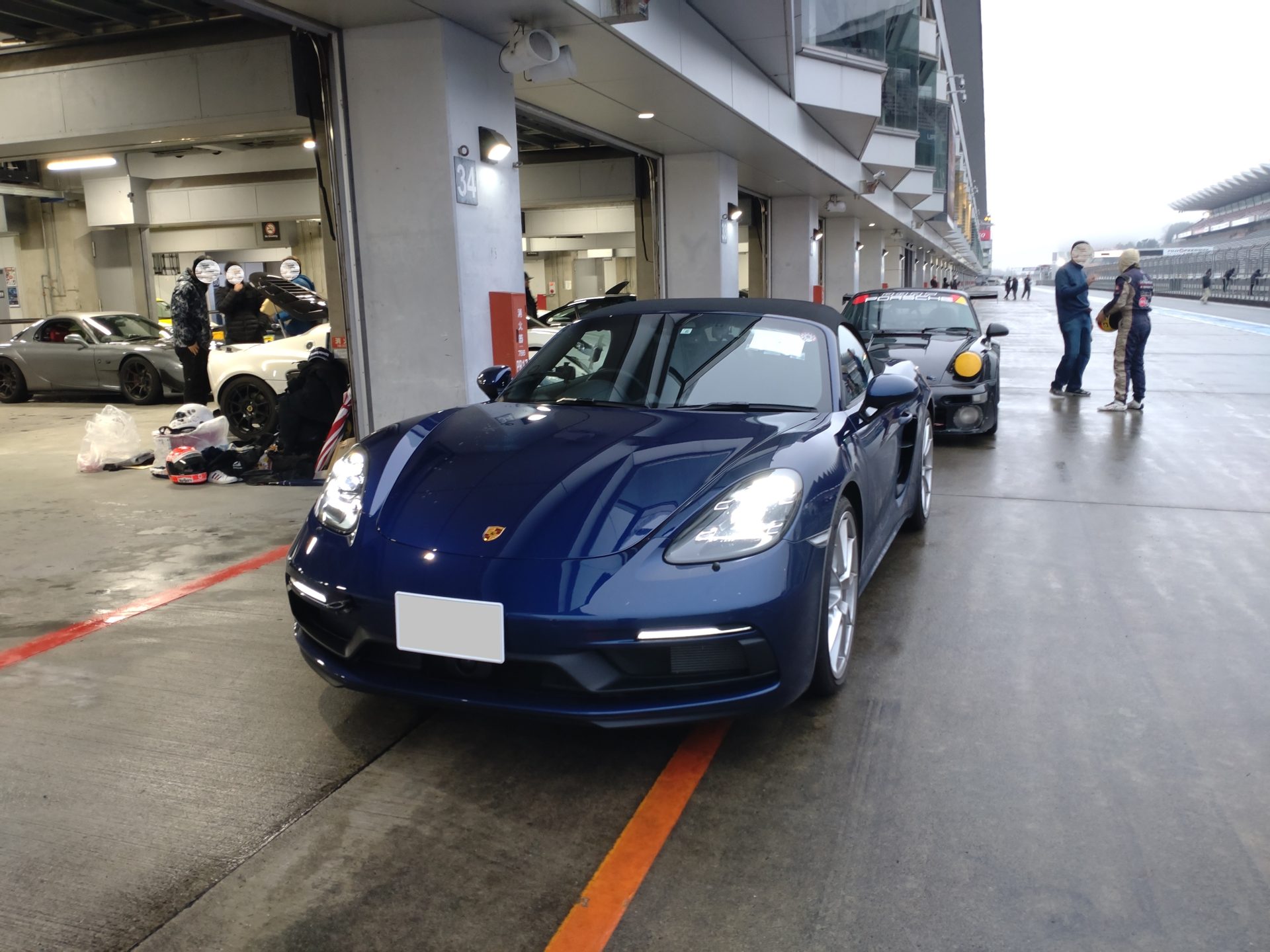 【それゆけ若葉5】ポルシェ 718ボクスター、雨の走行会デビュー。FSWでビビりまくりました