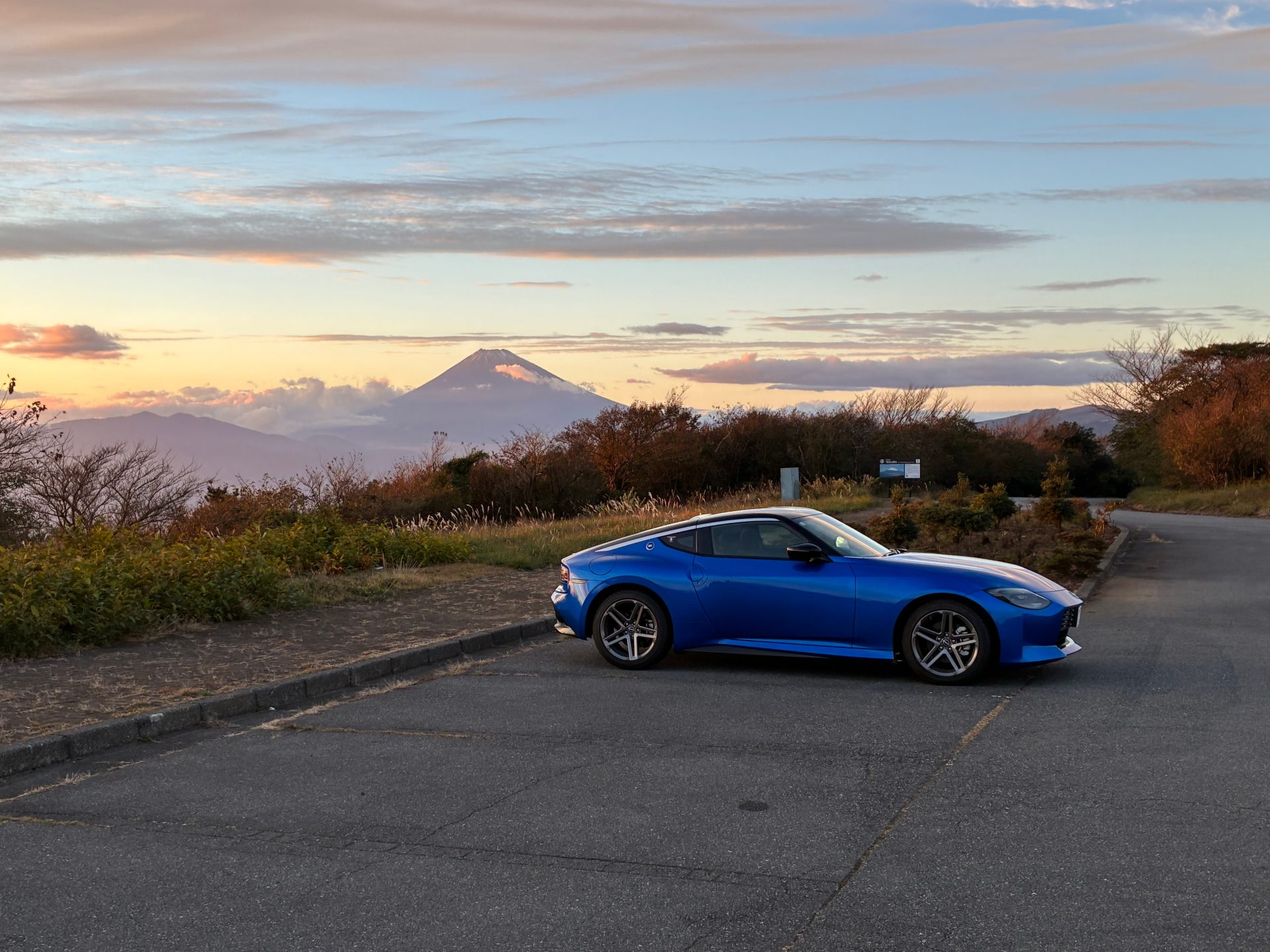 日産 フェアレディZ（RZ34）、1年目点検記録＋レビュー。Zに癒されています。